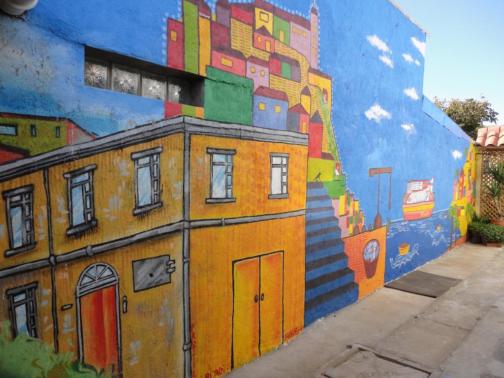 Hostal Miramar Valparaiso Exterior photo